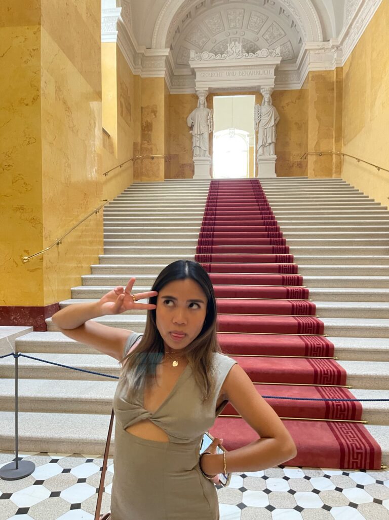 10B86C42-73E1-41AF-9857-27DBCC06F299